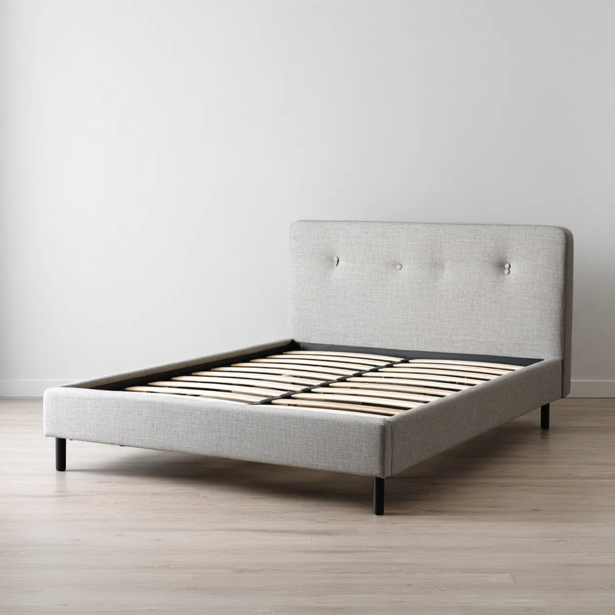 Letto matrimoniale con rete a doghe grigio chiaro 160 x 200 cm in poliestere rettangolare 165 x 210 x 100 cm